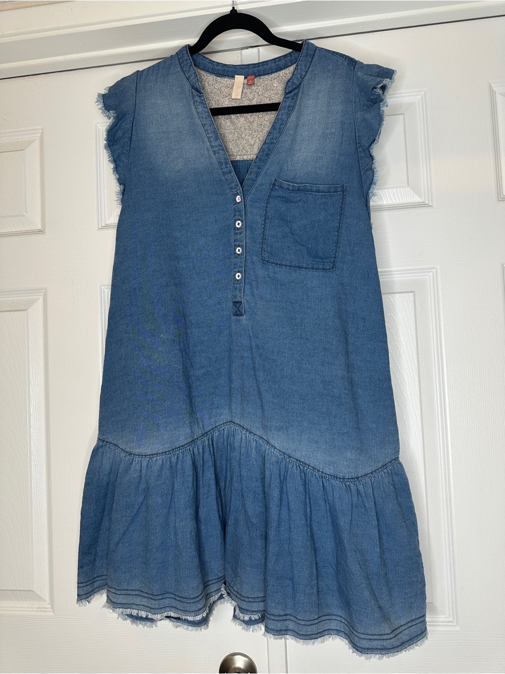 Pilcro Anthropologie Chambray Denim Dress Size Medium Ruffle Sleeve Mini Dress